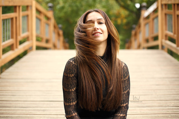 Preview Portrait — Esi