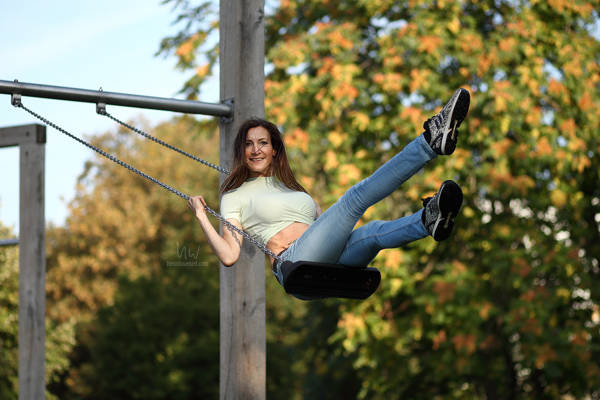 Preview Portrait — Maronia