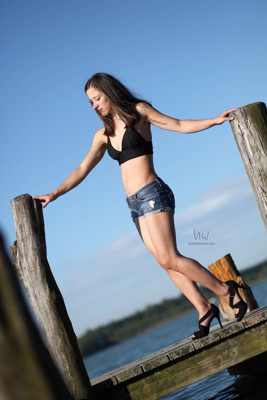 Preview Portrait — Netti