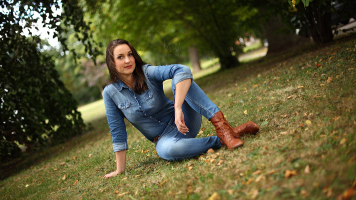 Preview Portrait — Belinda