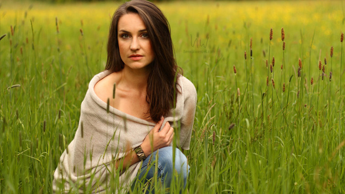 Preview Portrait — Belinda
